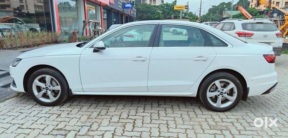 Audi A4 2.0 Technology 40 Tfsi, 2025, Petrol