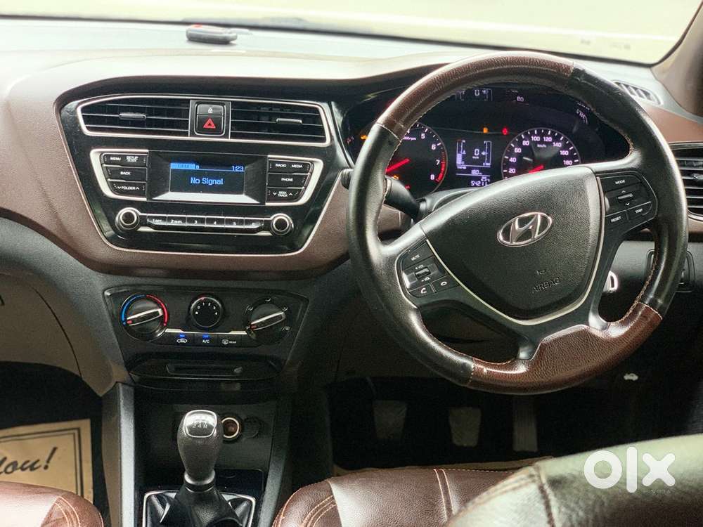 Hyundai I20 Sportz Petrol 2019
