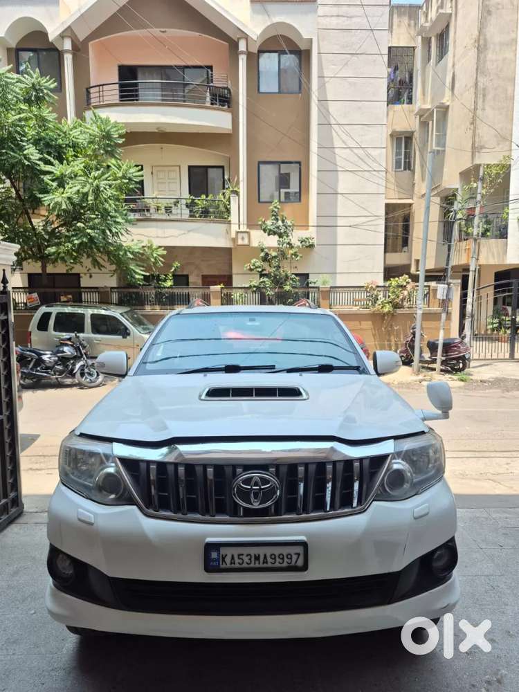 Toyota Fortuner, 2013, Diesel