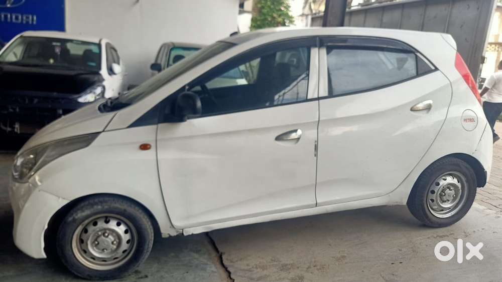 Hyundai Eon 2017 Cng + Petrol