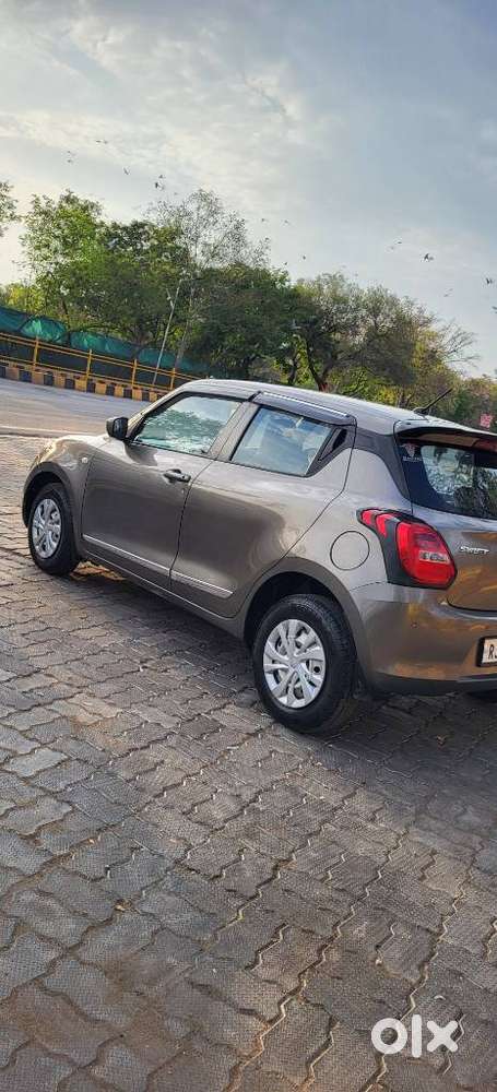 Maruti Suzuki Swift Lxi Optional-o, 2019, Petrol