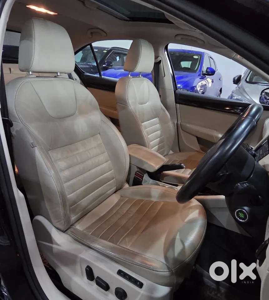 Skoda Octavia 1.8 Tsi Style Plus At, 2016, Petrol