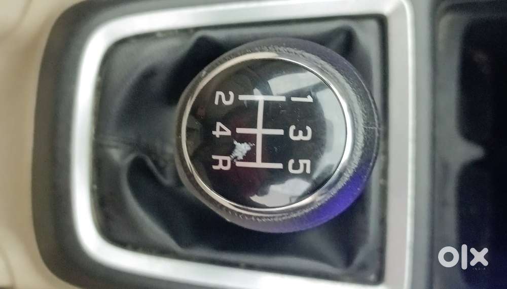 Maruti Suzuki Swift Dzire 1.2 Lxi Bsiv, 2018, Petrol