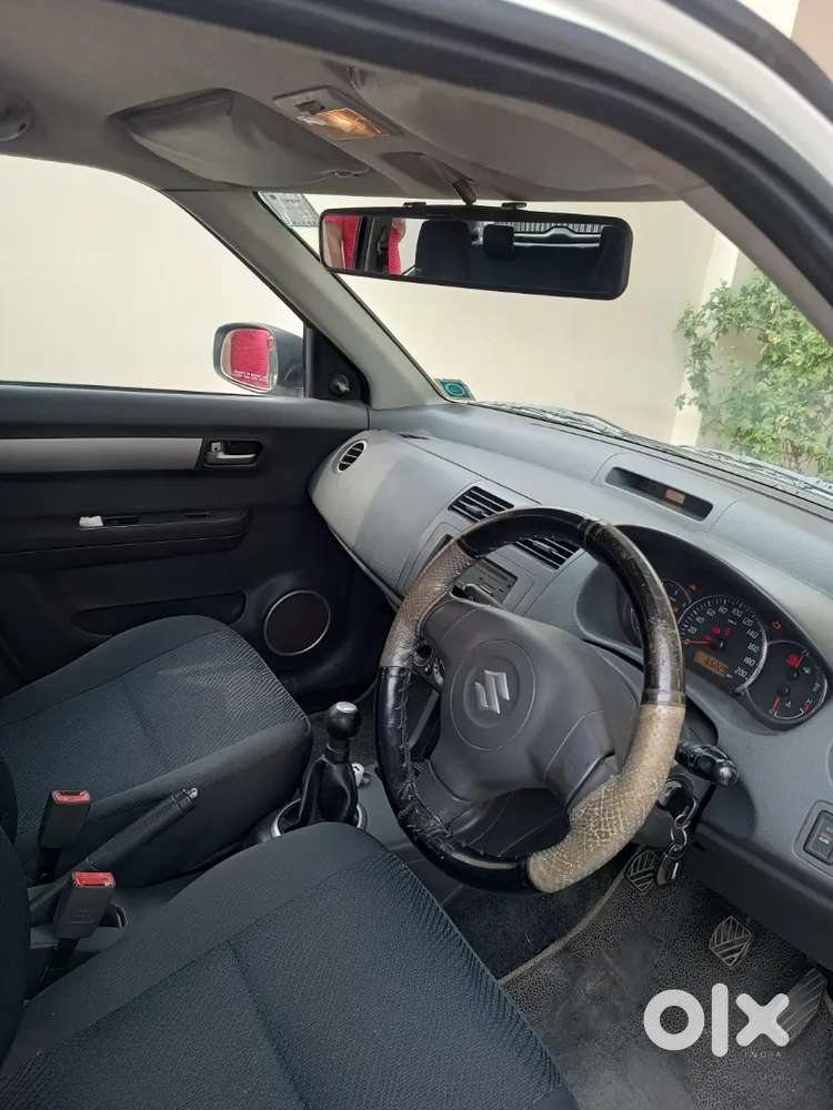 Maruti Suzuki Swift 2010