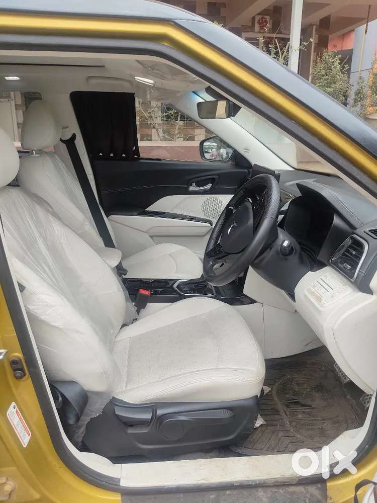 Mahindra Xuv 3xo 2025