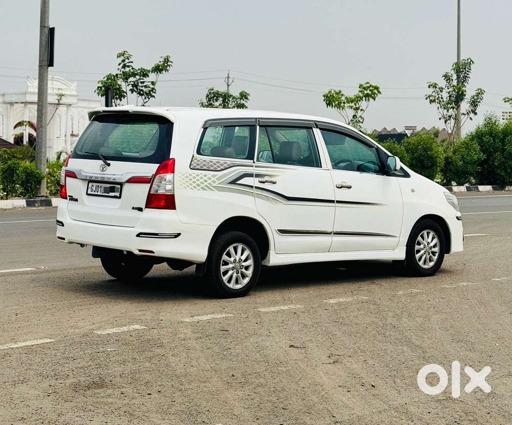 Toyota Innova 2.5 Gx 7 Str Bs-iii, 2014, Diesel