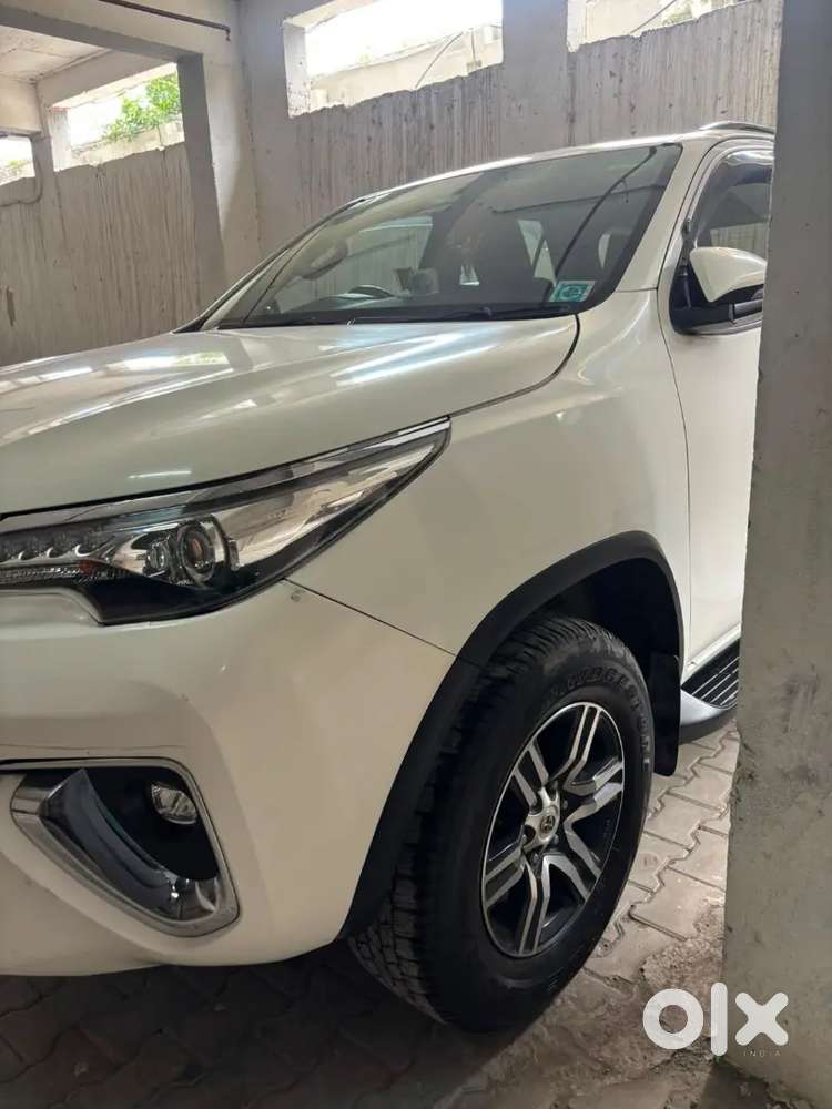 Toyota Fortuner 2018 Diesel 75000 Km 2nd Owner(mint Condition)