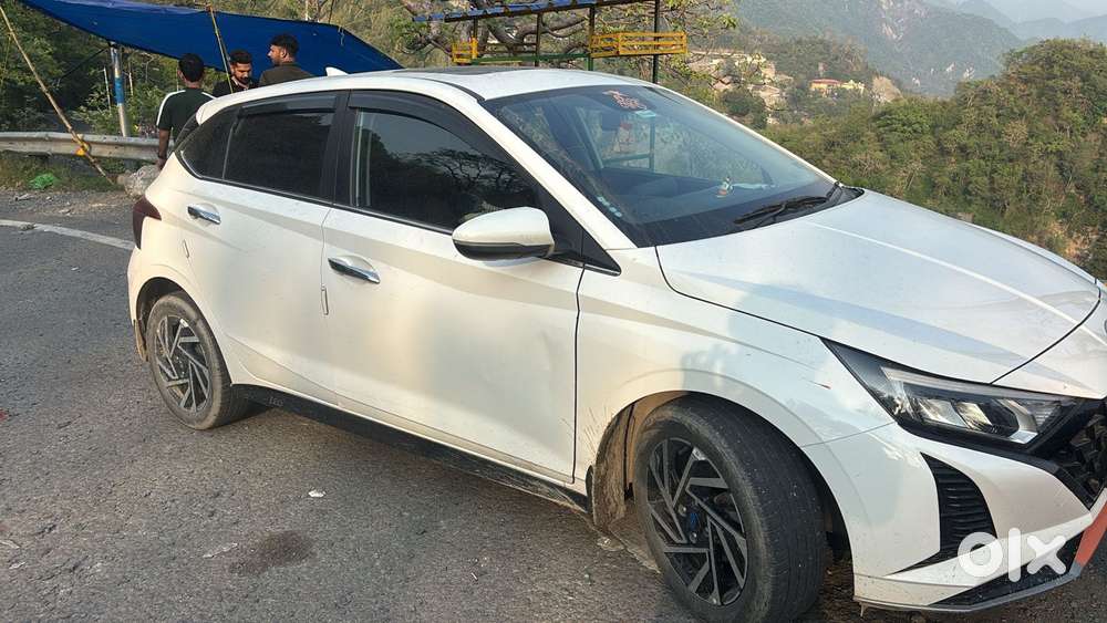 Hyundai I20 Asta (o) 1.2 Mt, 2024, Petrol