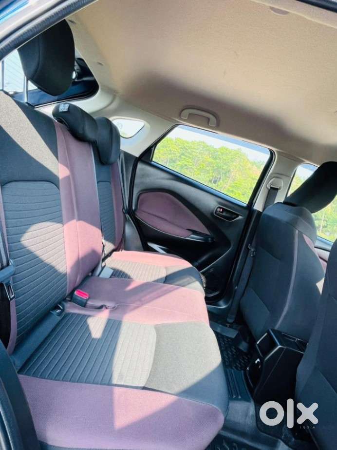 Maruti Suzuki Fronx Delta Plus 1.2l Ags, 2024, Petrol