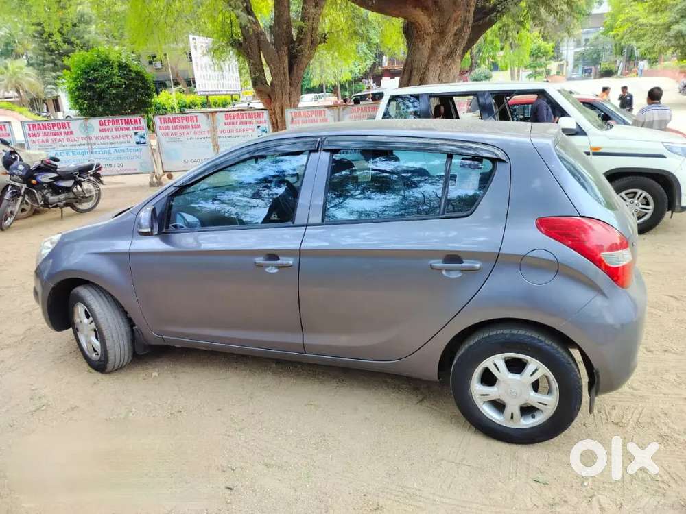 Hyundai I20 Sportz 2011 Model