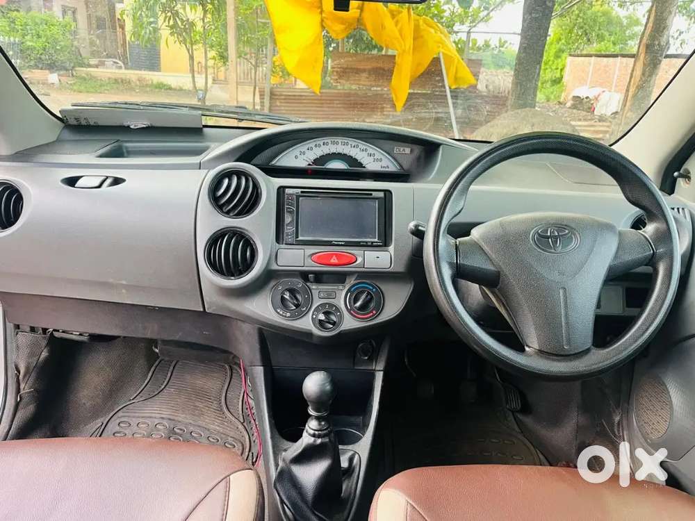 Toyota Etios Liva 2012 Diesel Well Maintained