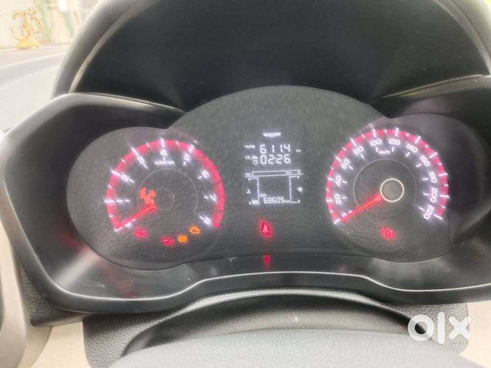 Mahindra Xuv300 W6, 2020, Petrol