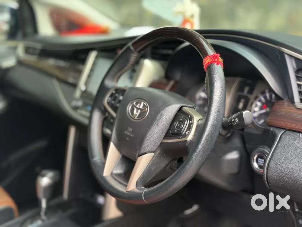 Toyota Innova Crysta [2020-ongoing] 2.4 Zx At 7 Str, 2022, Diesel