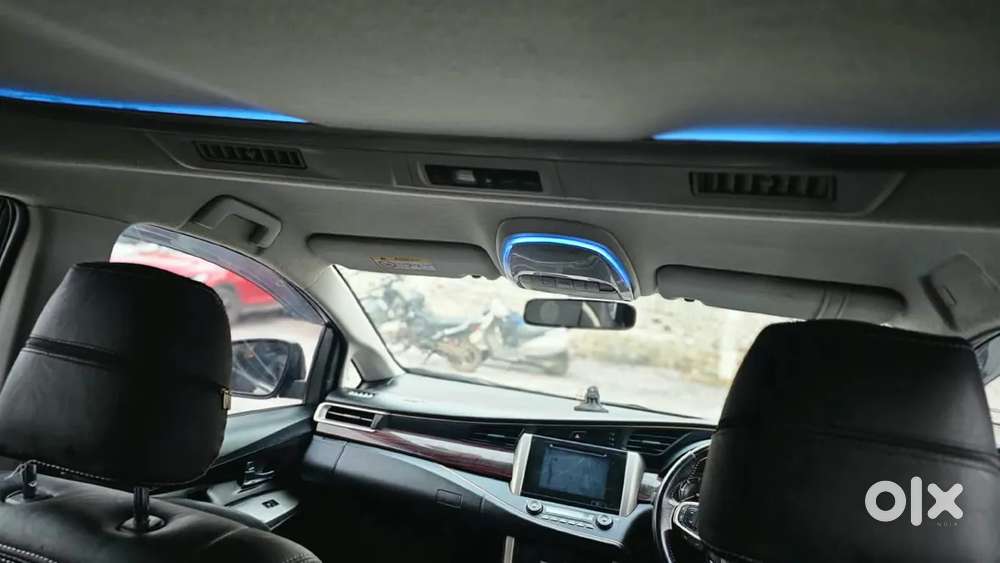 Toyota Innova Crysta 2.4 V 7 Str, 2018, Diesel