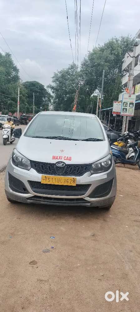 Mahindra Marazzo M6 2019