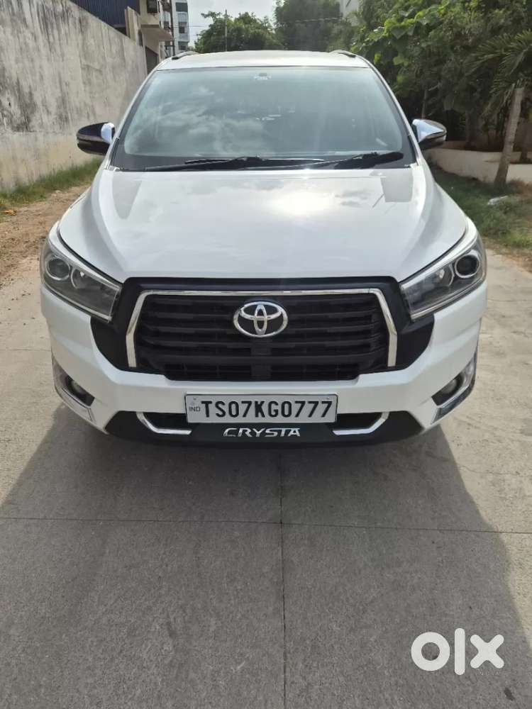 Toyota Innova Crysta [2020-ongoing] 2.4 Zx 7 Str, 2023, Diesel