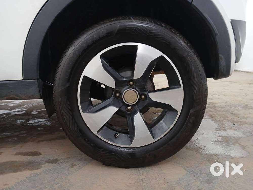 Tata Nexon 1.2 Revotron Xza Plus (o) Dual Tone, 2019, Diesel