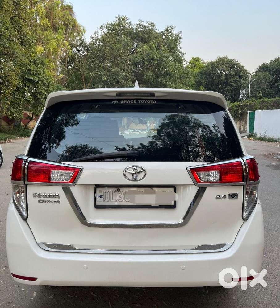 Toyota Innova Crysta 2.4 V, 2017, Diesel