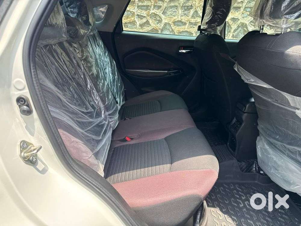 Toyota Urban Cruiser Taisor V 1.0 Petrol At, 2024, Petrol