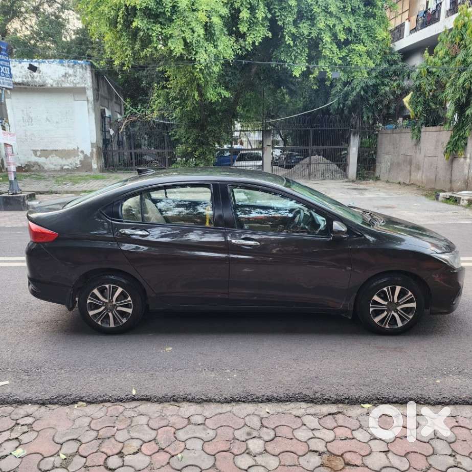 Honda City V At, 2017, Petrol