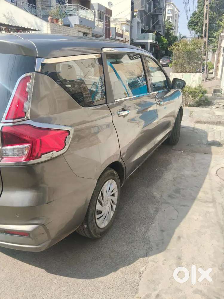 Maruti Suzuki Ertiga Vxi 2019