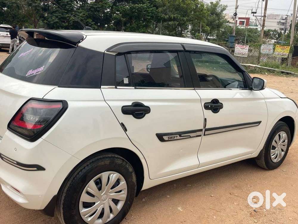 Maruti Suzuki Swift 1.2 Vxi (o), 2025, Petrol
