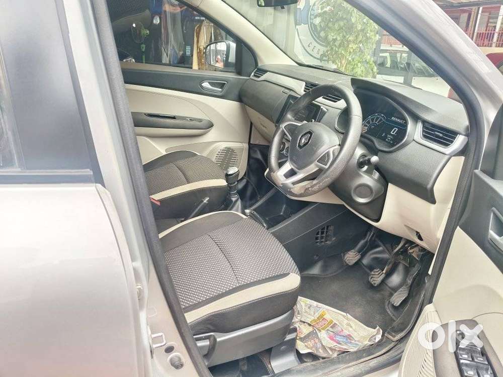 Renault Triber Rxz, 2019, Petrol