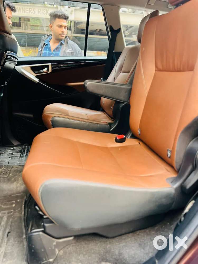 Toyota Innova Crysta 2017 Diesel 75000 Km Driven