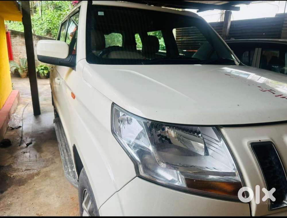 Mahindra Tuv 300 2019 Diesel Well Maintained