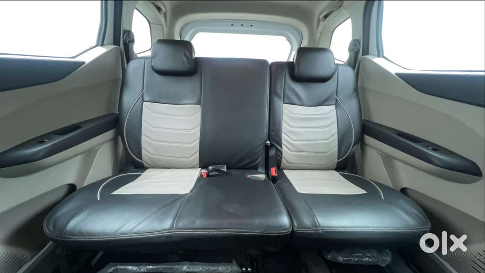 Renault Triber Rxt, 2022, Petrol