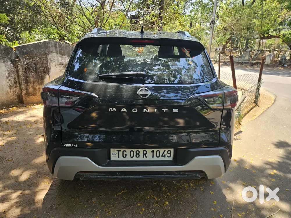 Nissan Magnite 2025petrol Well Maintained