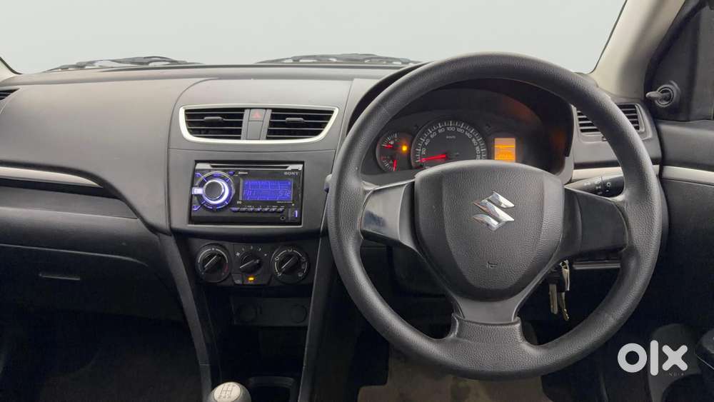 Maruti Suzuki Swift 1.2 Lxi (o), 2015, Petrol