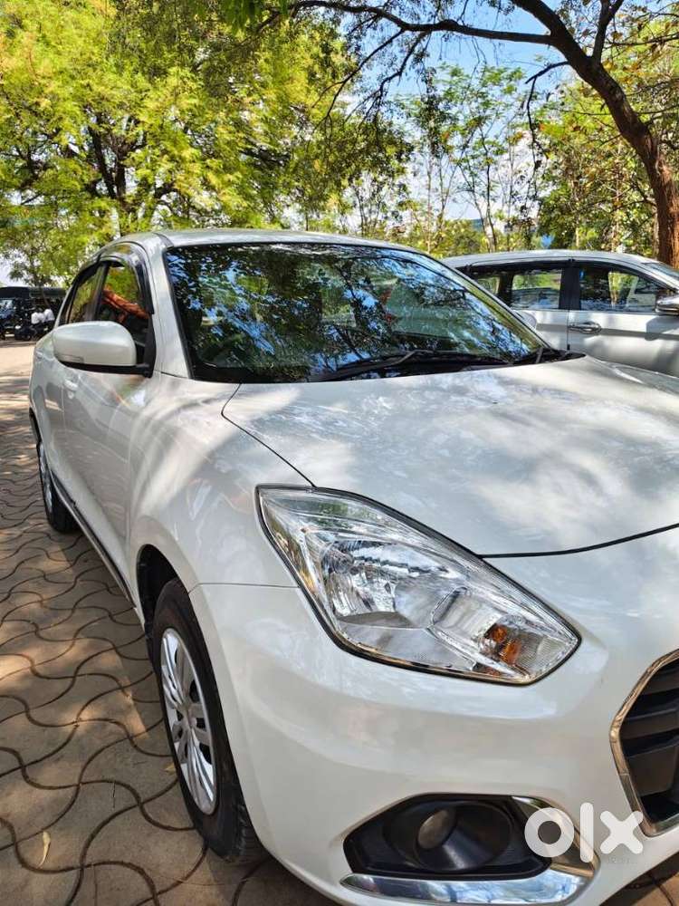 Maruti Suzuki Dzire 1.2 Vxi, 2023, Petrol