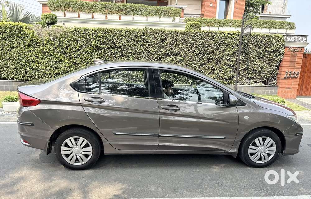 Honda City S At, 2016, Petrol
