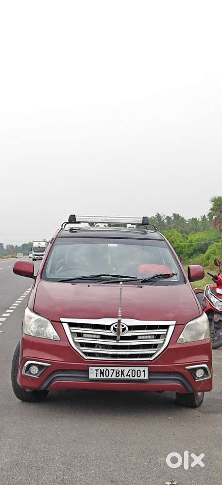 Toyota Innova 2011 Well Maintained