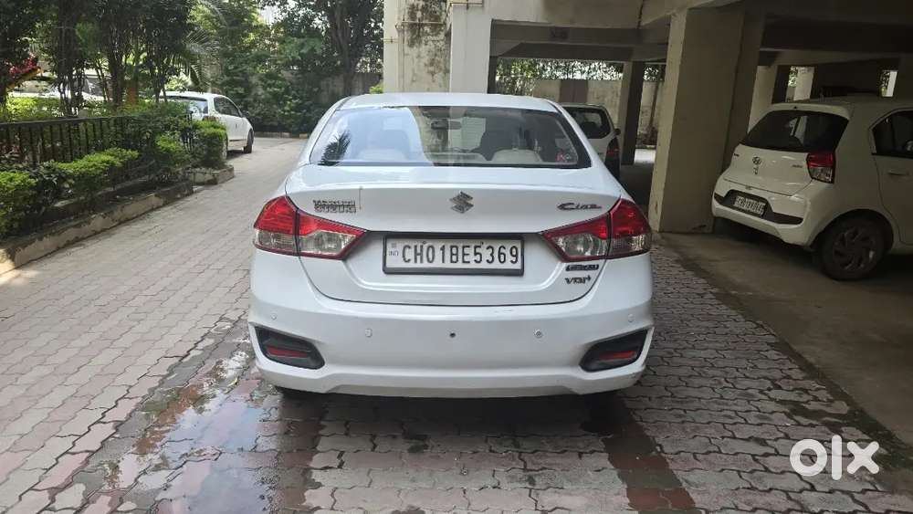 Maruti Suzuki Ciaz Vdi+ Diesel | 1st Owner | Ch Registered
