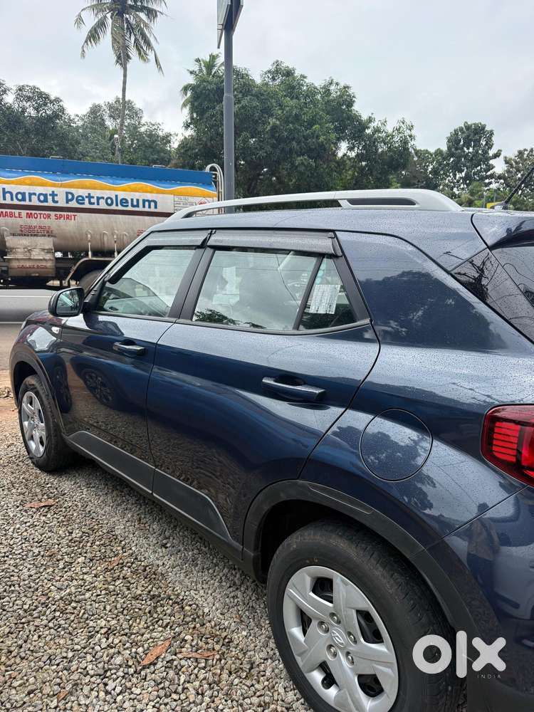 Hyundai Venue S Turbo Dct, 2019, Petrol