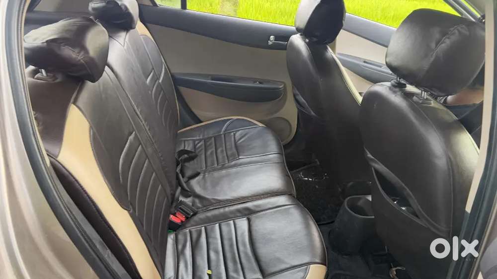 Hyundai I20 1.2 Sportz 2012