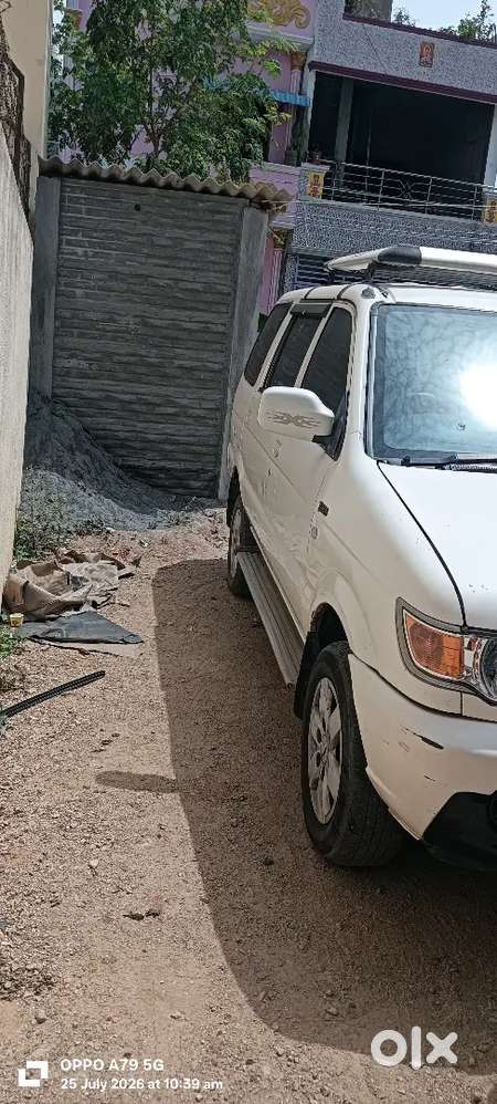 Chevrolet Tavera 2013 Diesel Well Maintained