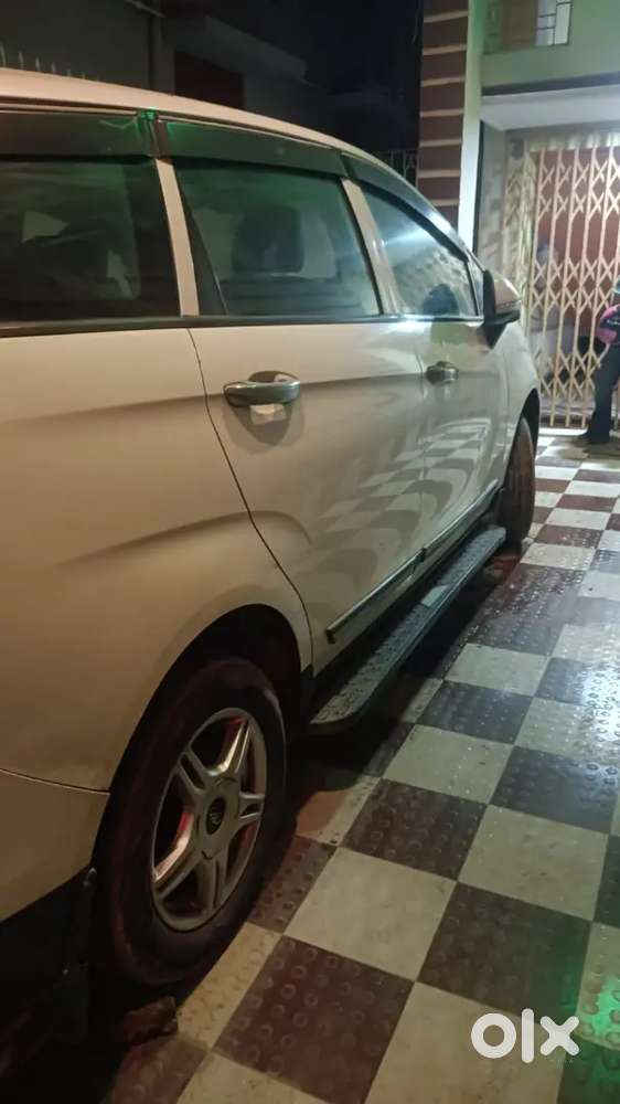 Mahindra Marazzo 1.5 M4 Plus 2019 Comercial Number