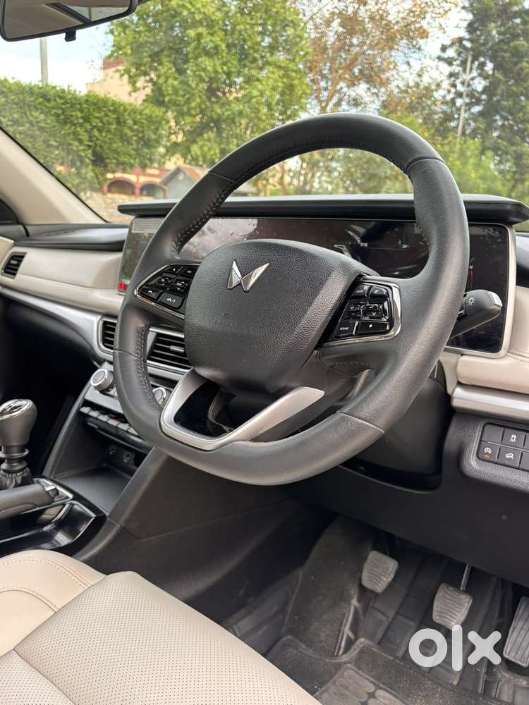 Mahindra Xuv700 2.2 Ax 7 Diesel Mt Str, 2024, Diesel