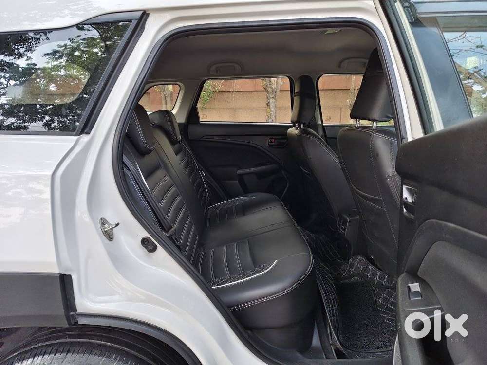 Maruti Suzuki Brezza 1.5 Vxi Smart Hybrid, 2023, Petrol