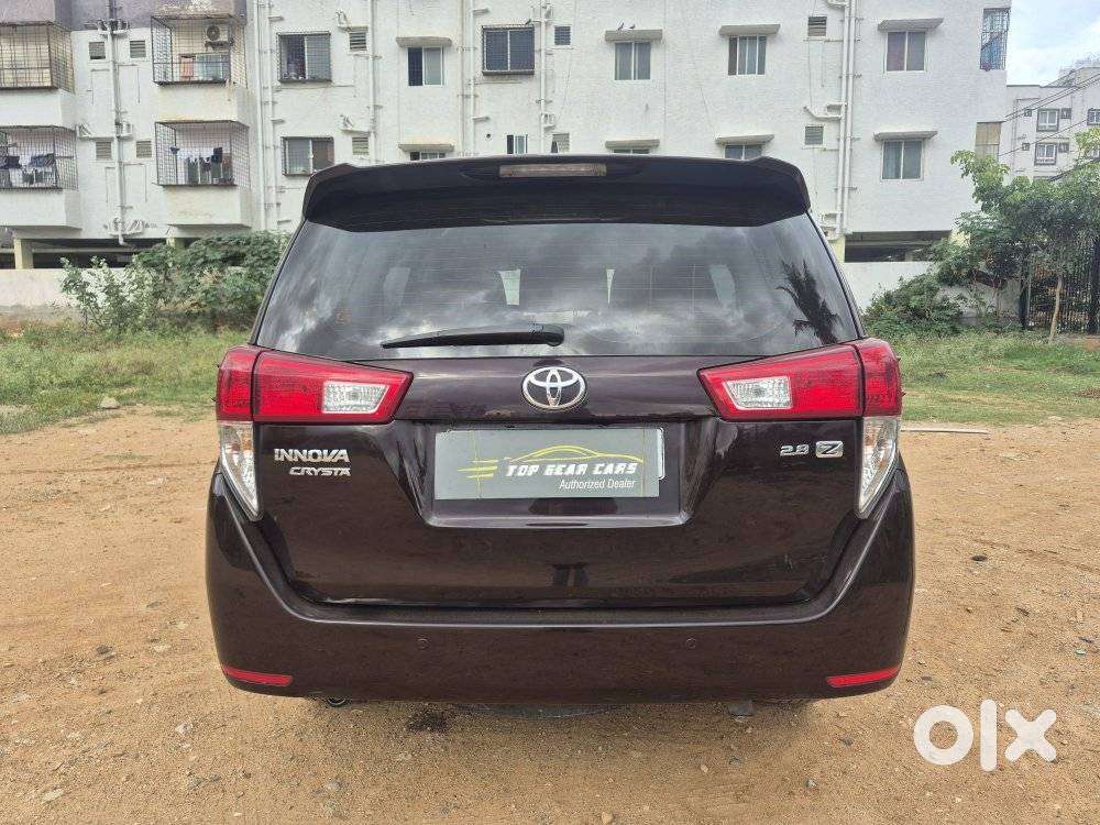Toyota Innova Crysta 2.8 Zx At, 2016, Petrol