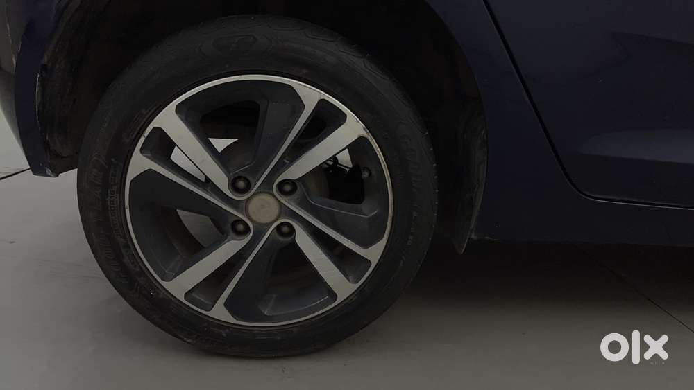 Tata Altroz 1.5 Xz Plus Diesel, 2022, Diesel