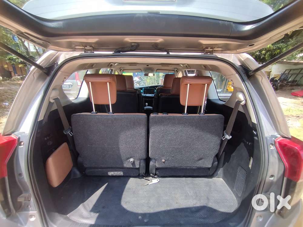 Toyota Innova Crysta 2.8z Automatic, 2017, Diesel