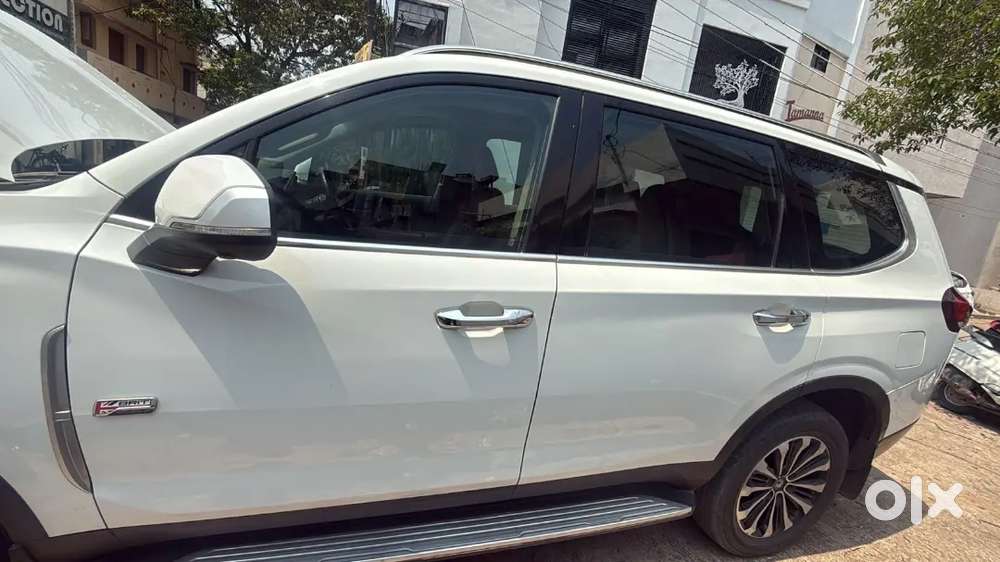 Mg Gloster 2022 Diesel, 98000km Driven