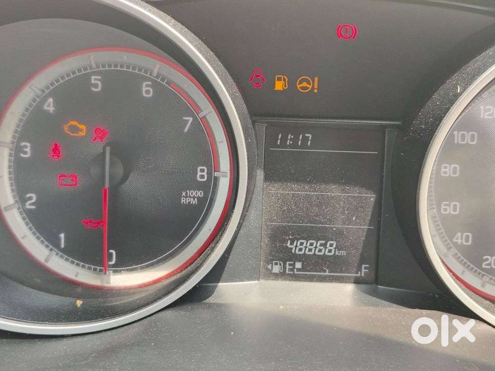 Maruti Suzuki Swift Vxi Optional, 2023, Petrol