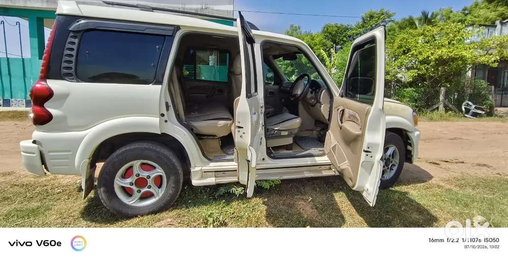 Mahindra Scorpio Vlx 2009