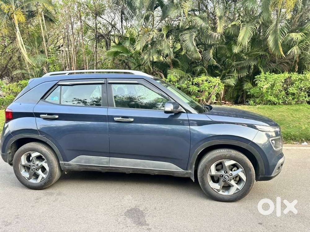 Hyundai Venue Sx (o) Mt 1.5 Diesel, 2020, Diesel