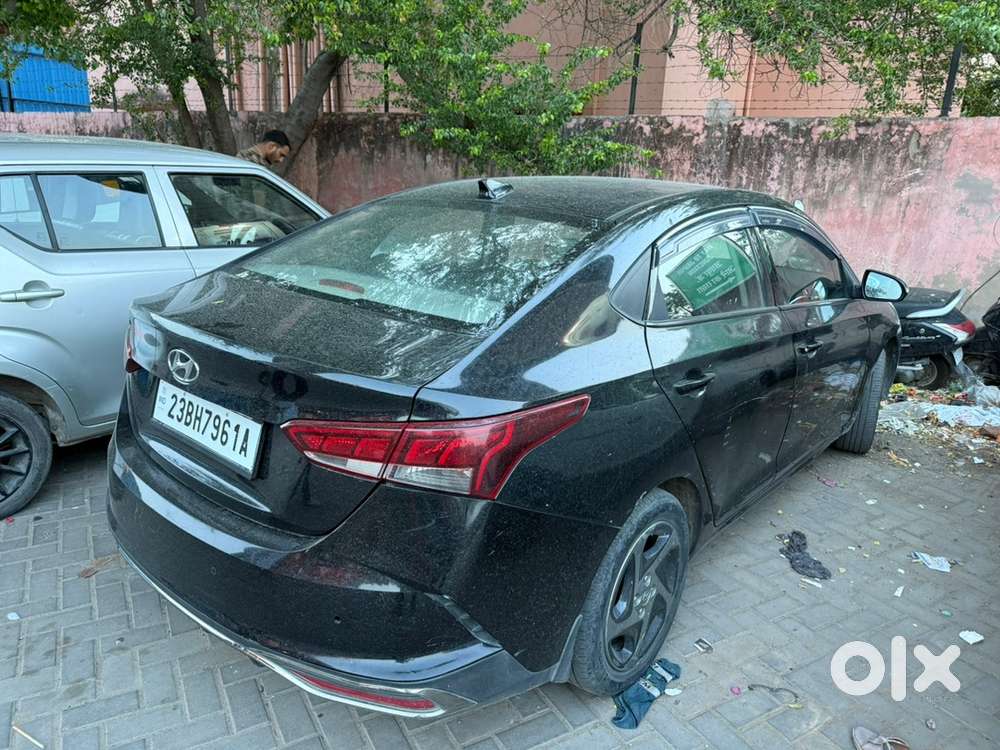 Hyundai Verna Petrol 2022